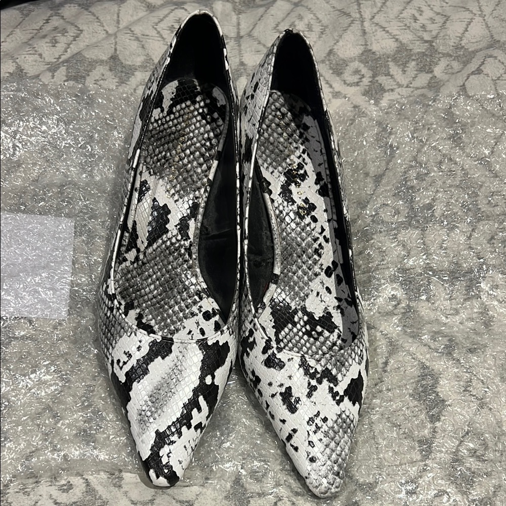 Zara Trafaluc Snake Pattern Block Heels